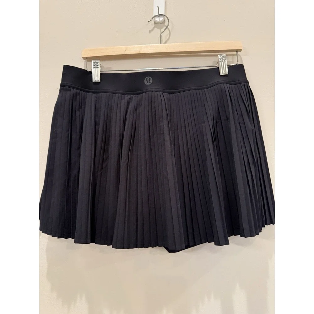 lululemon athletica lululemon varsity